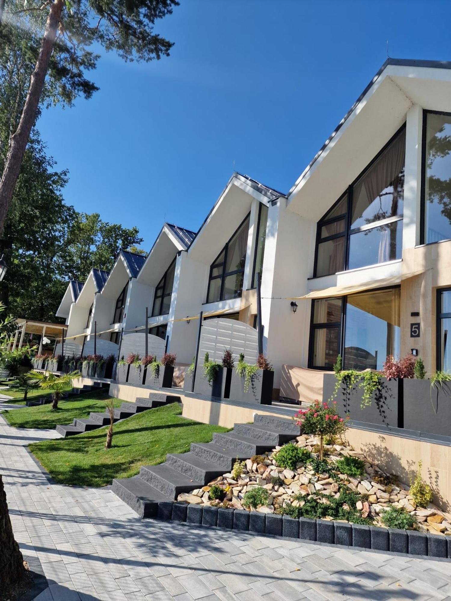 Presto Village Turawa Exterior foto